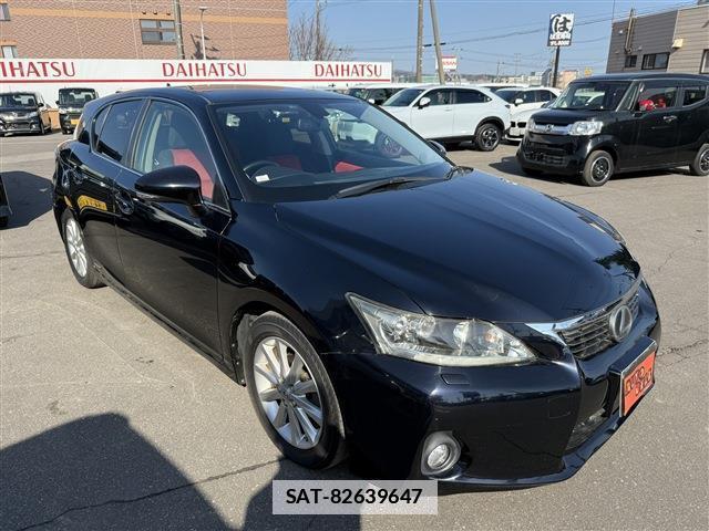 Lexus CT 2011-11 7797809-3