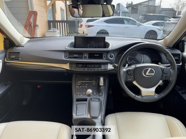 Lexus CT 2018-04 7798709-2