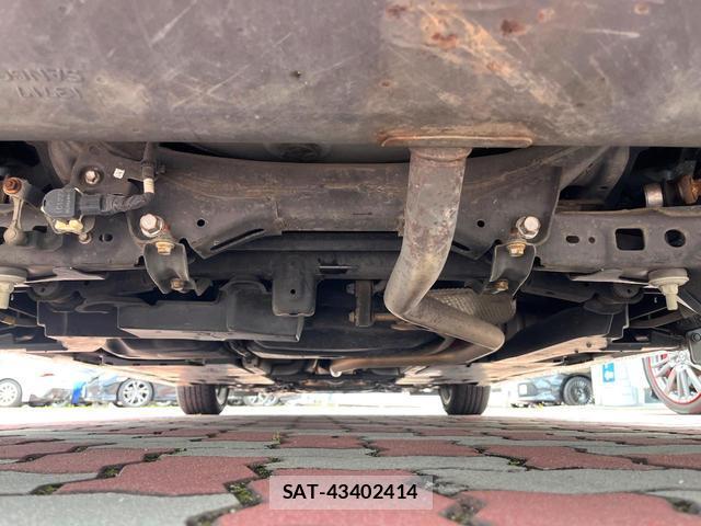 Lexus CT 2011-05 7799307-18