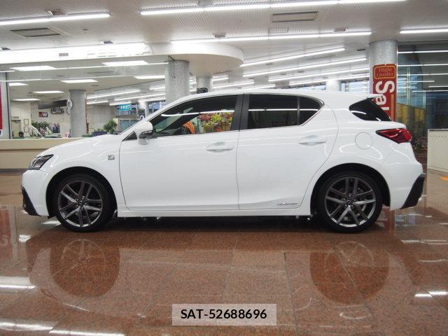 Lexus CT 2021-01 7805570-10