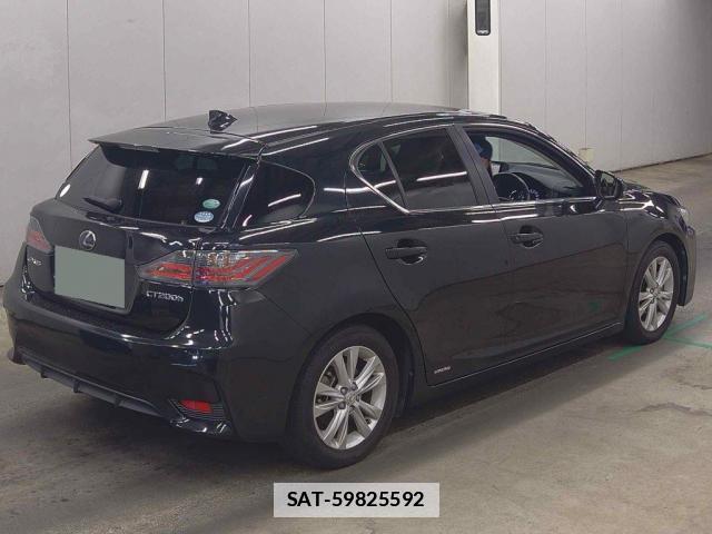 Lexus CT 2015-12 7805753-5