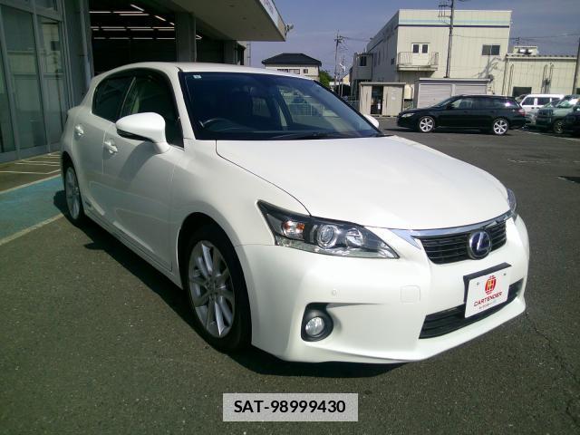 Lexus CT 2013-09 7806718-1