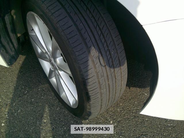 Lexus CT 2013-09 7806718-15