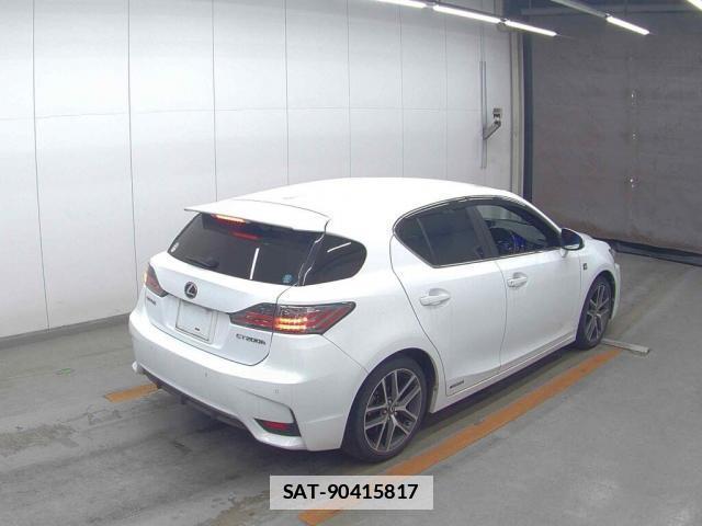Lexus CT 2014-01 7806800-1