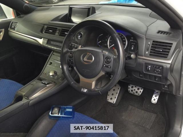 Lexus CT 2014-01 7806800-2