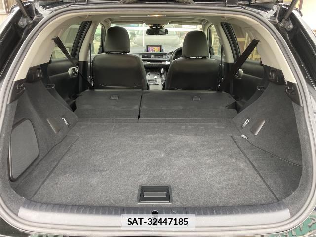 Lexus CT 2013-03 7807024-19