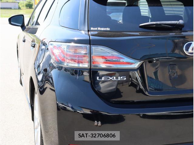 Lexus CT 2011-06 7808700-15