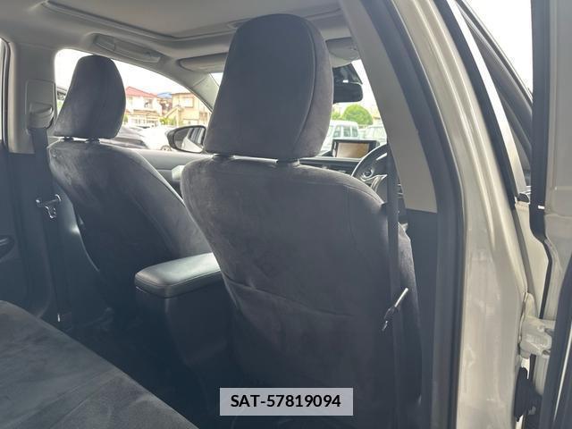 Lexus CT 2011-11 7808955-13