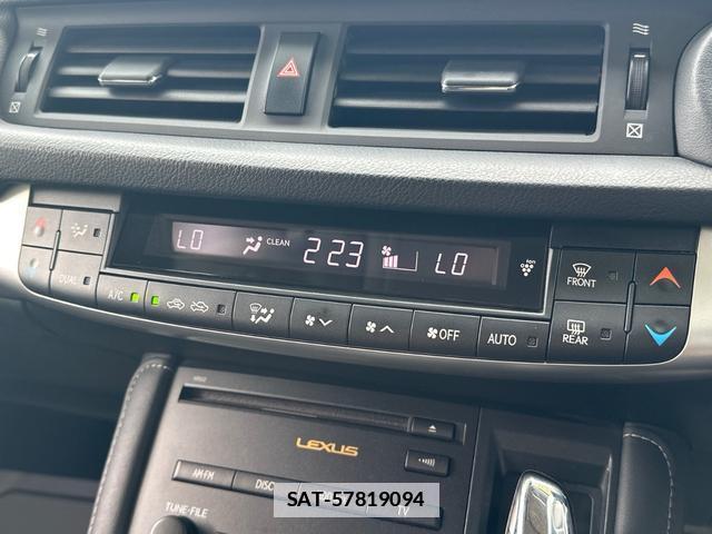 Lexus CT 2011-11 7808955-6
