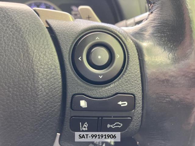 Lexus CT 2018-01 7811091-15