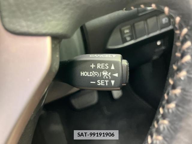 Lexus CT 2018-01 7811091-17