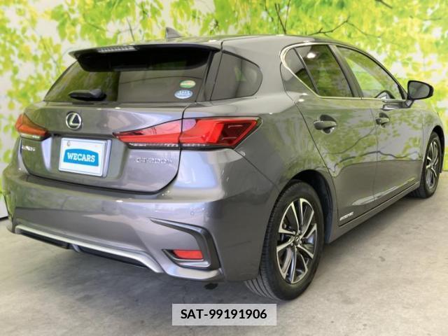 Lexus CT 2018-01 7811091-2