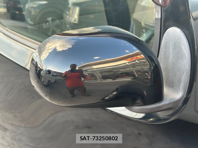 Nissan CUBE 2008-12 7797965-14