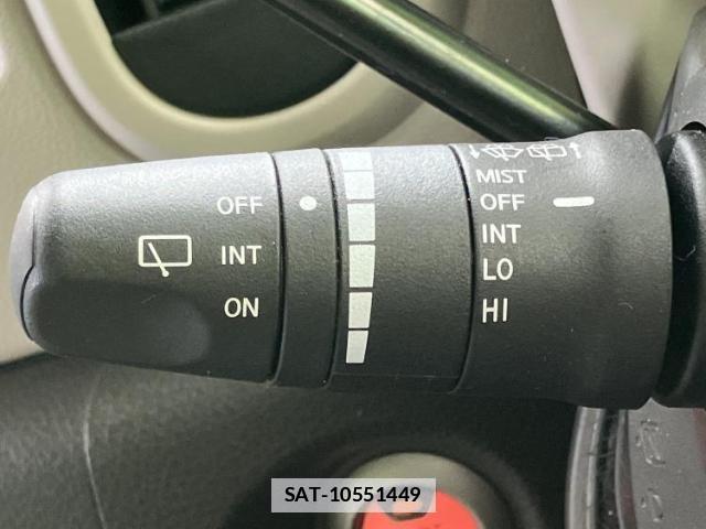 Nissan CUBE 2013-01 7803346-17
