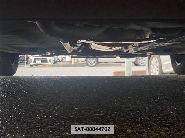 Nissan CUBE 2013-10 7804122-8