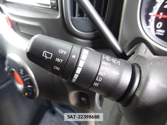 Nissan CUBE 2015-07 7805243-16