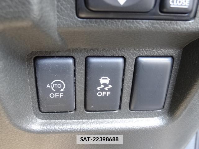 Nissan CUBE 2015-07 7805243-17
