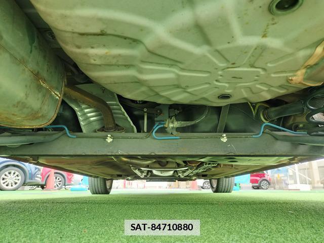 Nissan CUBE 2013-02 7805382-8