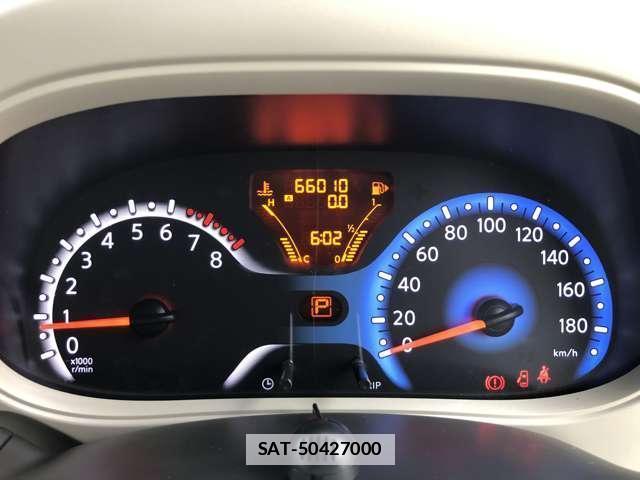 Nissan CUBE 2015-06 7806560-9