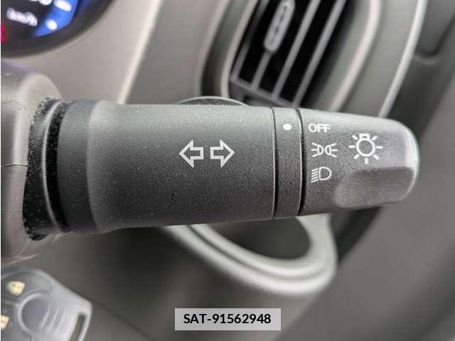 Nissan CUBE 2009-07 7807160-19