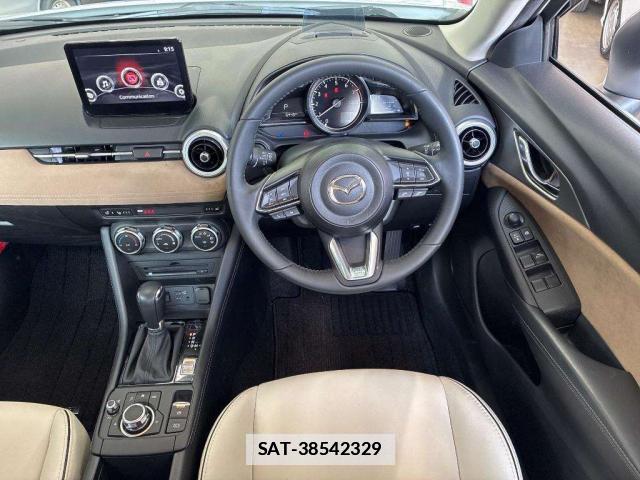 Mazda CX-3 2023-09 7794067-2
