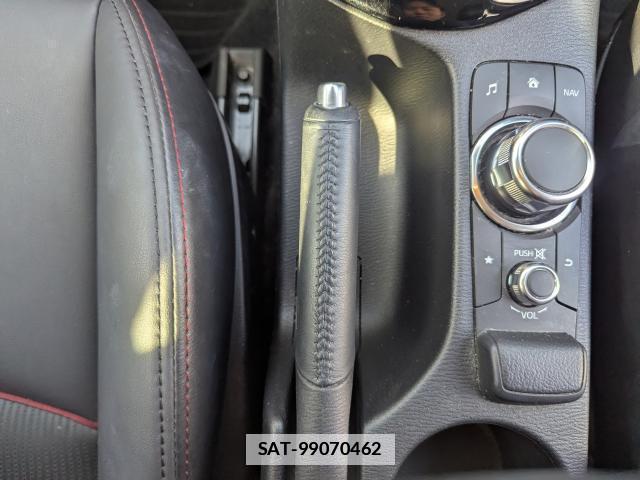 Mazda CX-3 2016-09 7795334-13