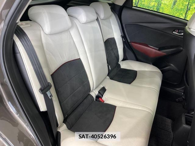 Mazda CX-3 2015-11 7799426-8