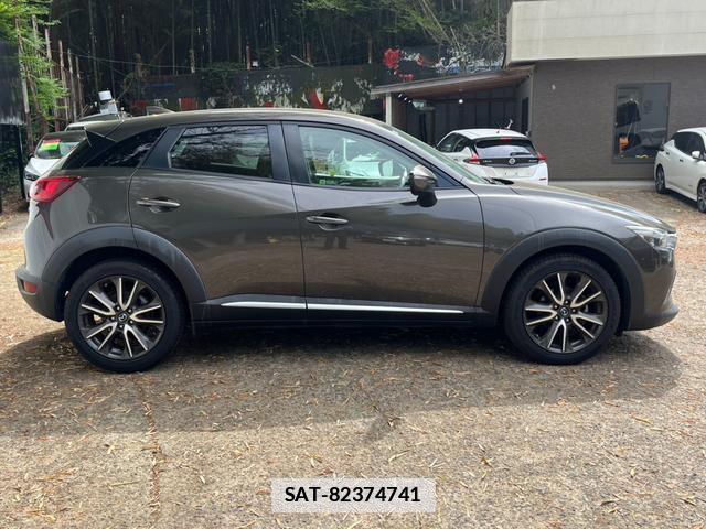 Mazda CX-3 2016-02 7800064-4