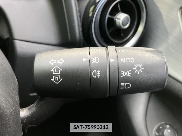 Mazda CX-3 2017-03 7800864-12