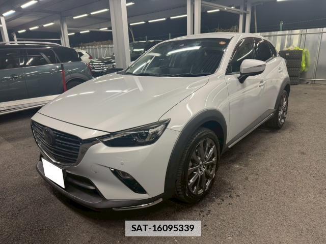 Mazda CX-3 2018-08 7802376-1