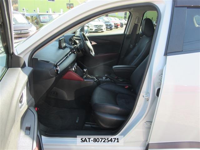 Mazda CX-3 2017-07 7802711-17