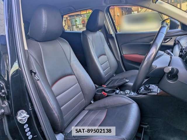 Mazda CX-3 2015-10 7803078-2