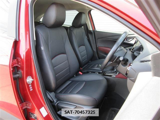 Mazda CX-3 2016-04 7804211-18