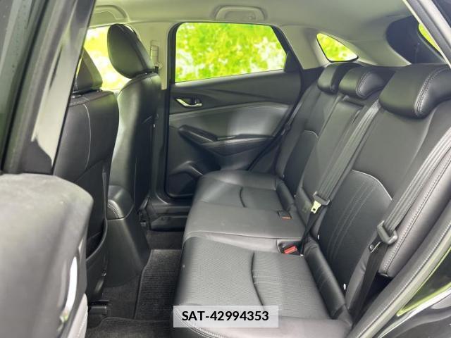 Mazda CX-3 2019-02 7806673-6