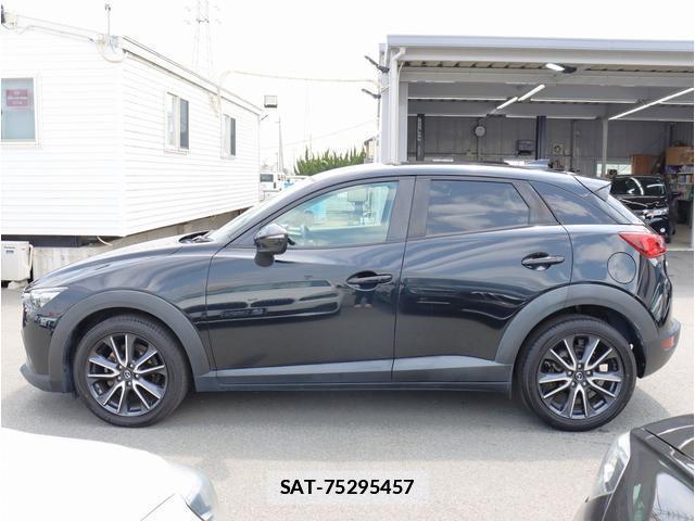 Mazda CX-3 2017-09 7808693-6