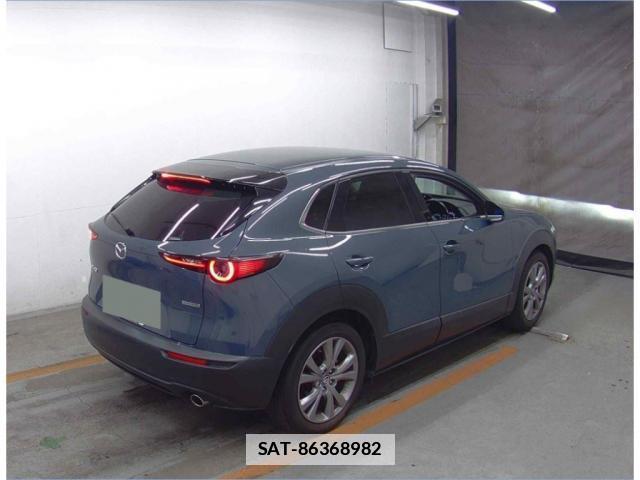 Mazda CX-30 2021-06 7793923-4