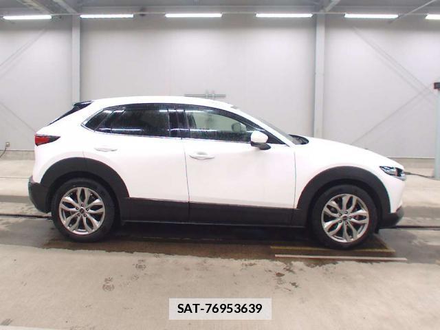 Mazda CX-30 2021-05 7794108-11