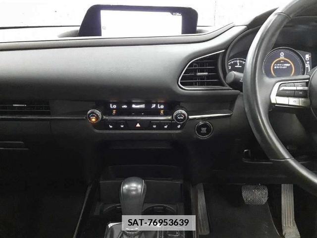 Mazda CX-30 2021-05 7794108-6
