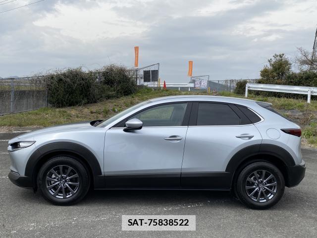 Mazda CX-30 2020-11 7796950-1