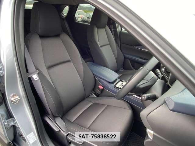 Mazda CX-30 2020-11 7796950-6