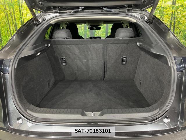 Mazda CX-30 2023-07 7798216-9