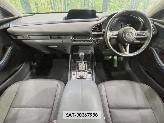 Mazda CX-30 2019-11 7798298-1