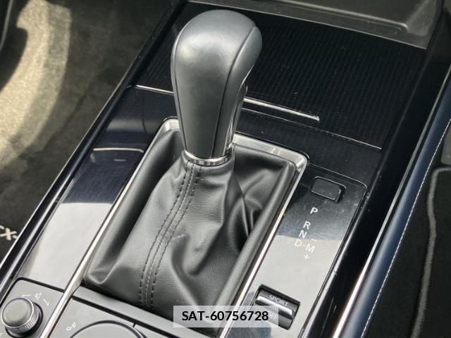 Mazda CX-30 2022-10 7800650-16
