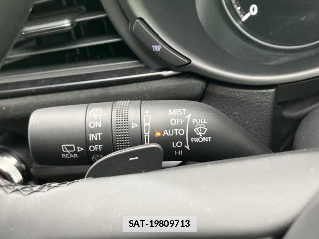 Mazda CX-30 2023-10 7802080-16