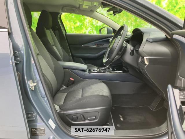 Mazda CX-30 2021-03 7803353-3