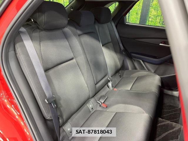 Mazda CX-30 2020-12 7803731-8