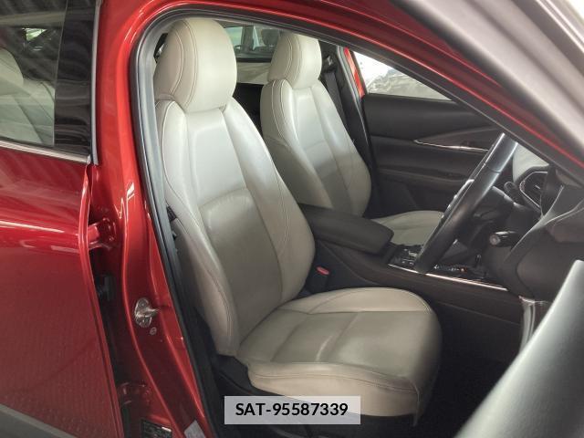Mazda CX-30 2019-10 7804766-9