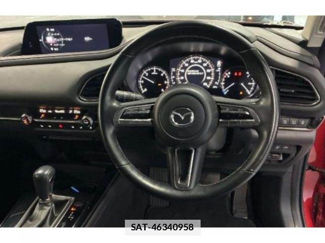 Mazda CX-30 2023-08 7807743-2
