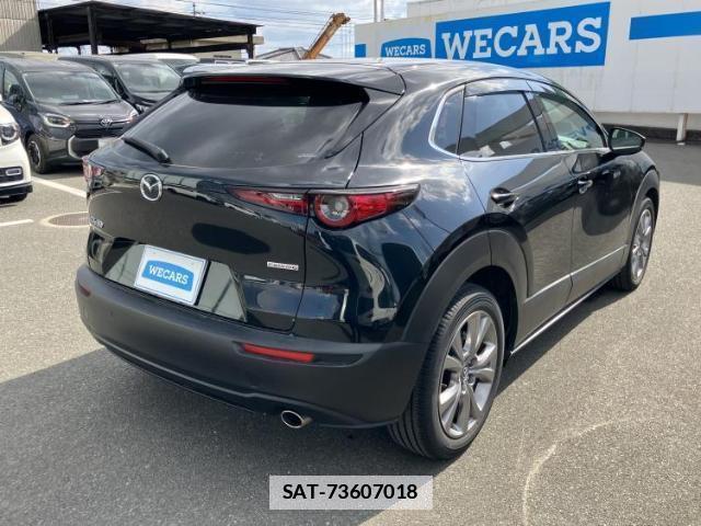 Mazda CX-30 2023-05 7807965-2