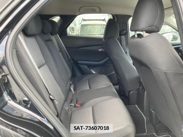 Mazda CX-30 2023-05 7807965-4